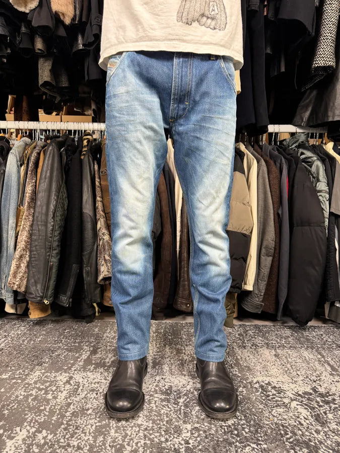 Diesel Blue Faded Denim Jeans KRLYjfl 1
