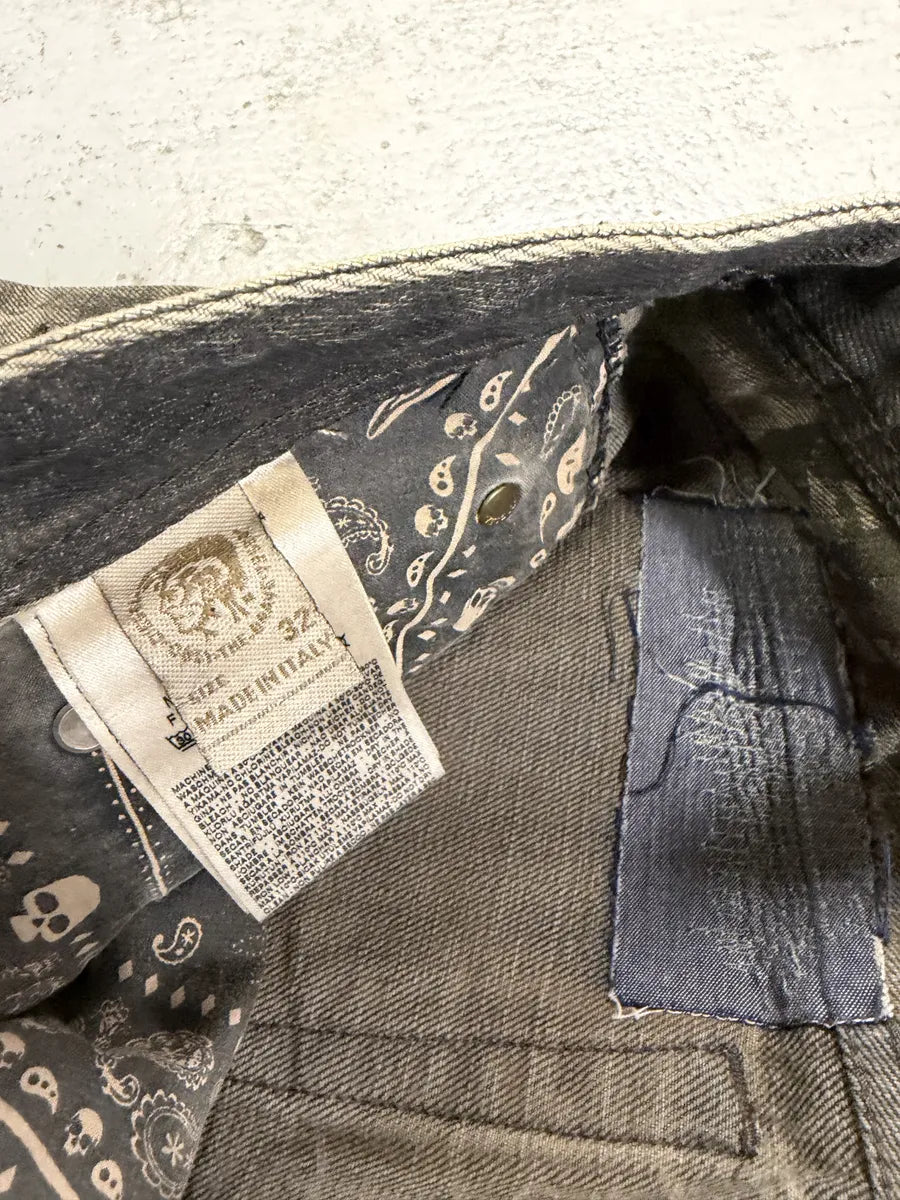Diesel Grey Distressed Rebel Denim Jeans CndcNMd 7
