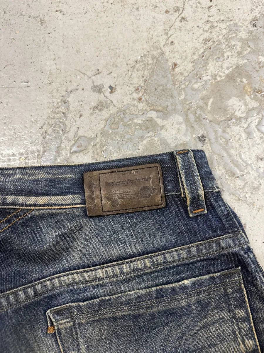 Diesel Sunfaded Blue Denim Slim Jeans EkVEssJ 8
