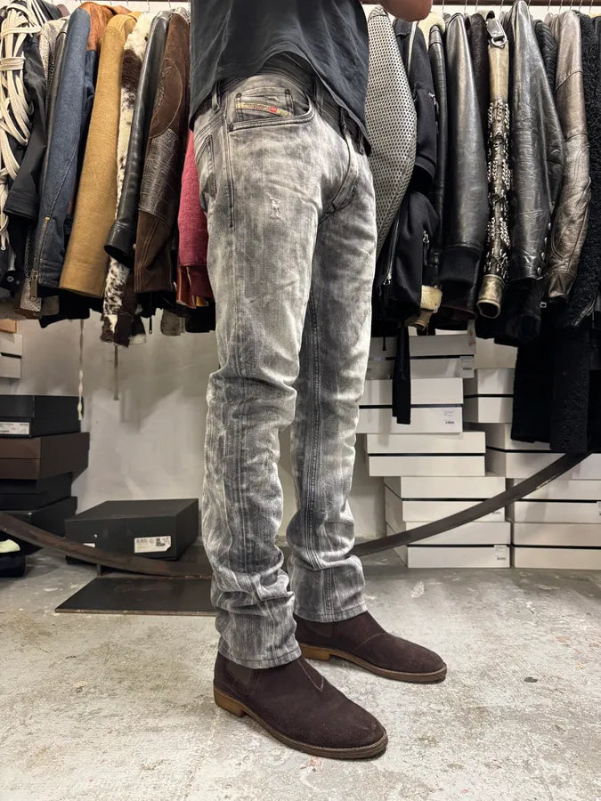 Diesel White & Grey Bleached Effect Slim Denim Jeans JfkBdii 2