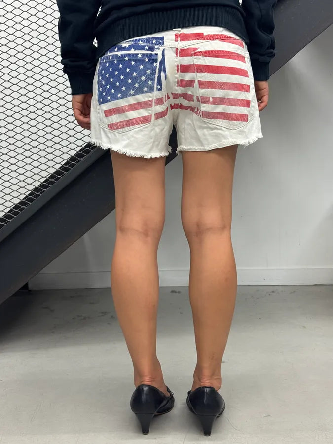 2000s Dolce & Gabbana White American Flag Distressed Shorts mhXBdUT 1