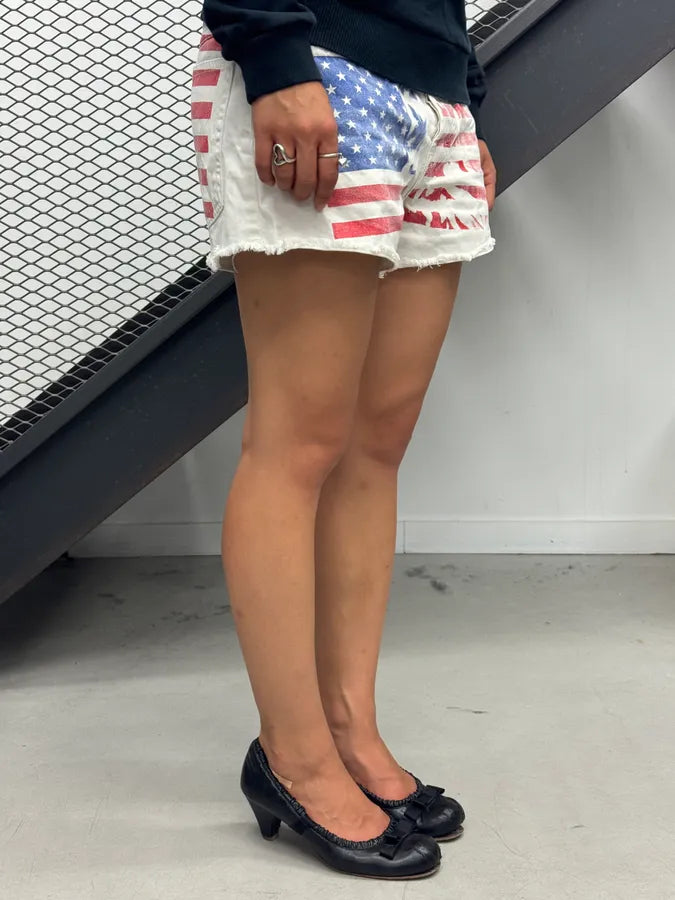 2000s Dolce & Gabbana White American Flag Distressed Shorts mhXBdUT 2