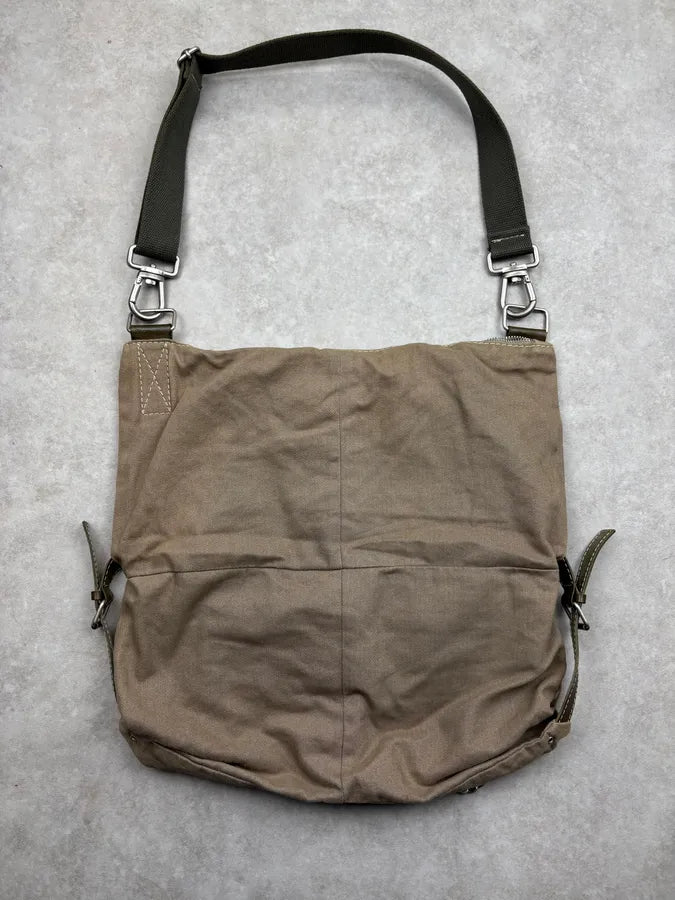 2000s Dolce & Gabbana Beige Canvas Multi-Pocket Shoulder Bag CmjGjsH 10