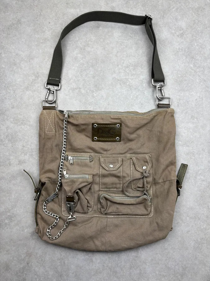 2000s Dolce & Gabbana Beige Canvas Multi-Pocket Shoulder Bag CmjGjsH 1