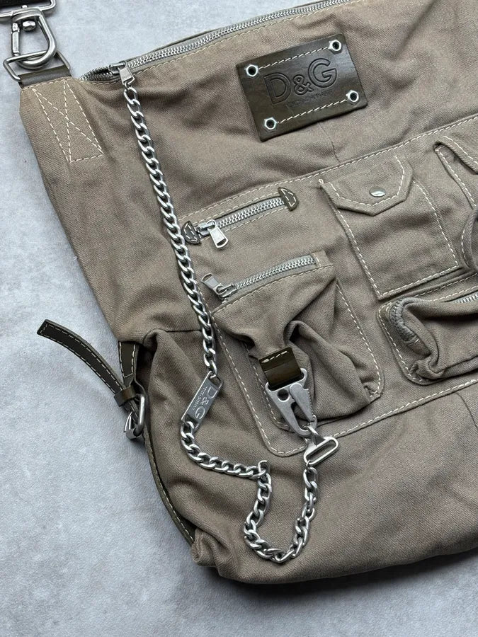 2000s Dolce & Gabbana Beige Canvas Multi-Pocket Shoulder Bag CmjGjsH 3