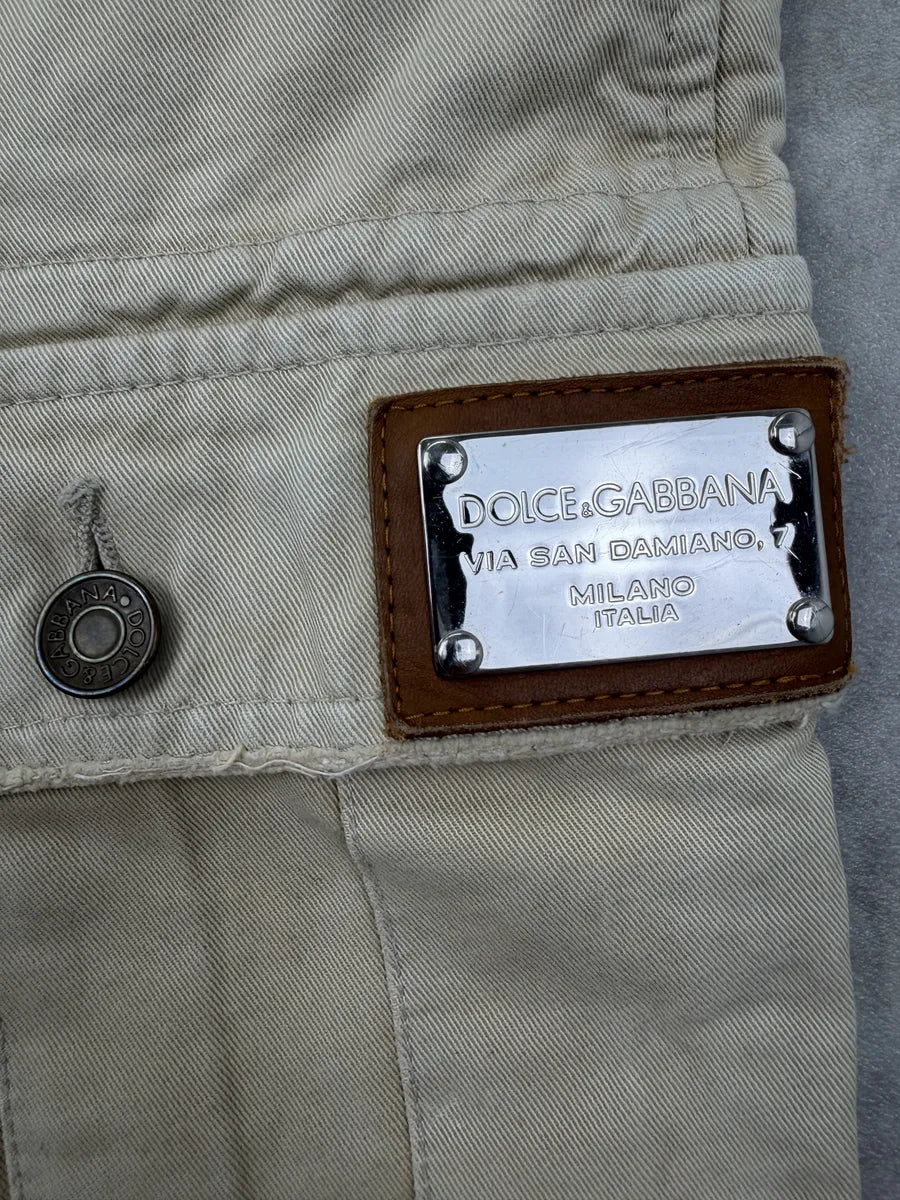 2010s Dolce & Gabbana Beige Cargo Shorts AbSfyAt 10