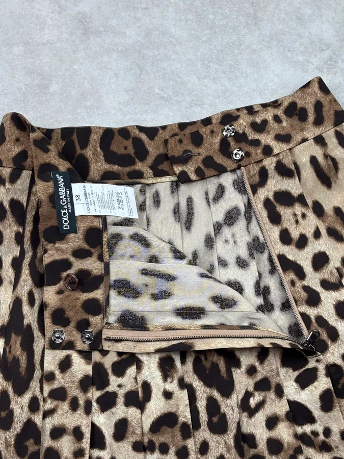 2010s Dolce & Gabbana Beige Leopard Midi Skirt IuUbSXa 10