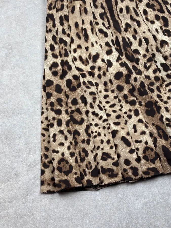 2010s Dolce & Gabbana Beige Leopard Midi Skirt IuUbSXa 8