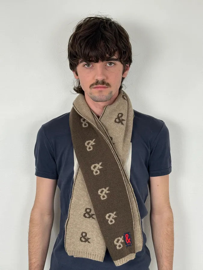 1990s Dolce & Gabbana Beige Wool Ampersand Propaganda Scarf ObonRwi 0