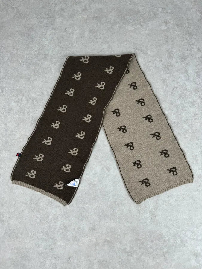 1990s Dolce & Gabbana Beige Wool Ampersand Propaganda Scarf ObonRwi 2