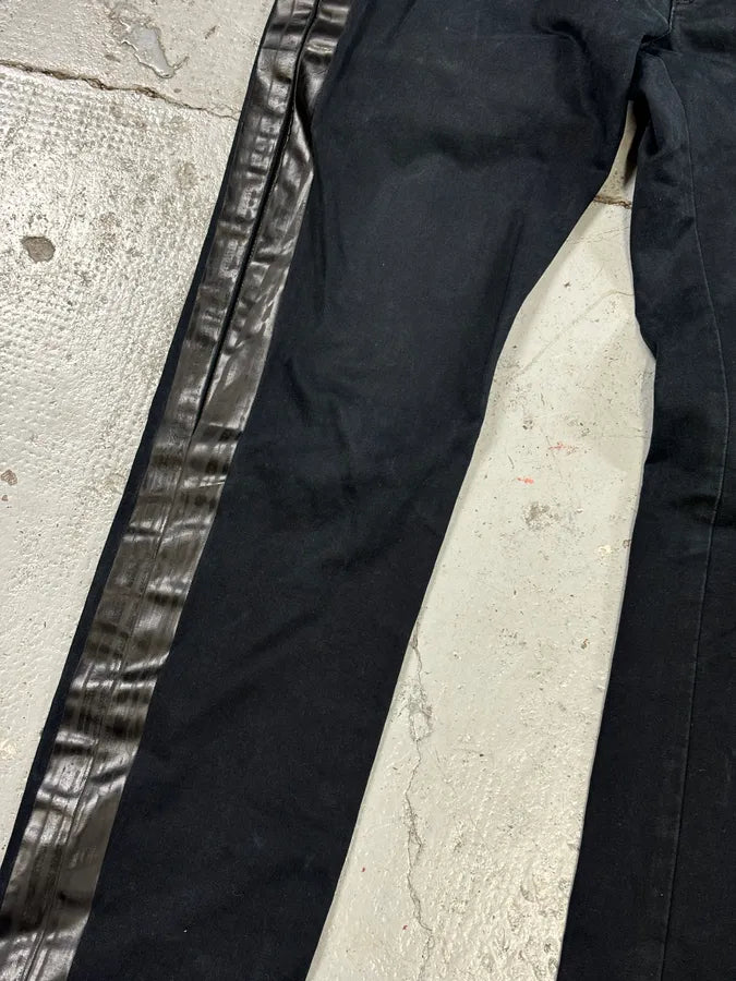 2010s Dolce & Gabbana Black Glossy Leather Trim Slim Jeans shgeBpg 10