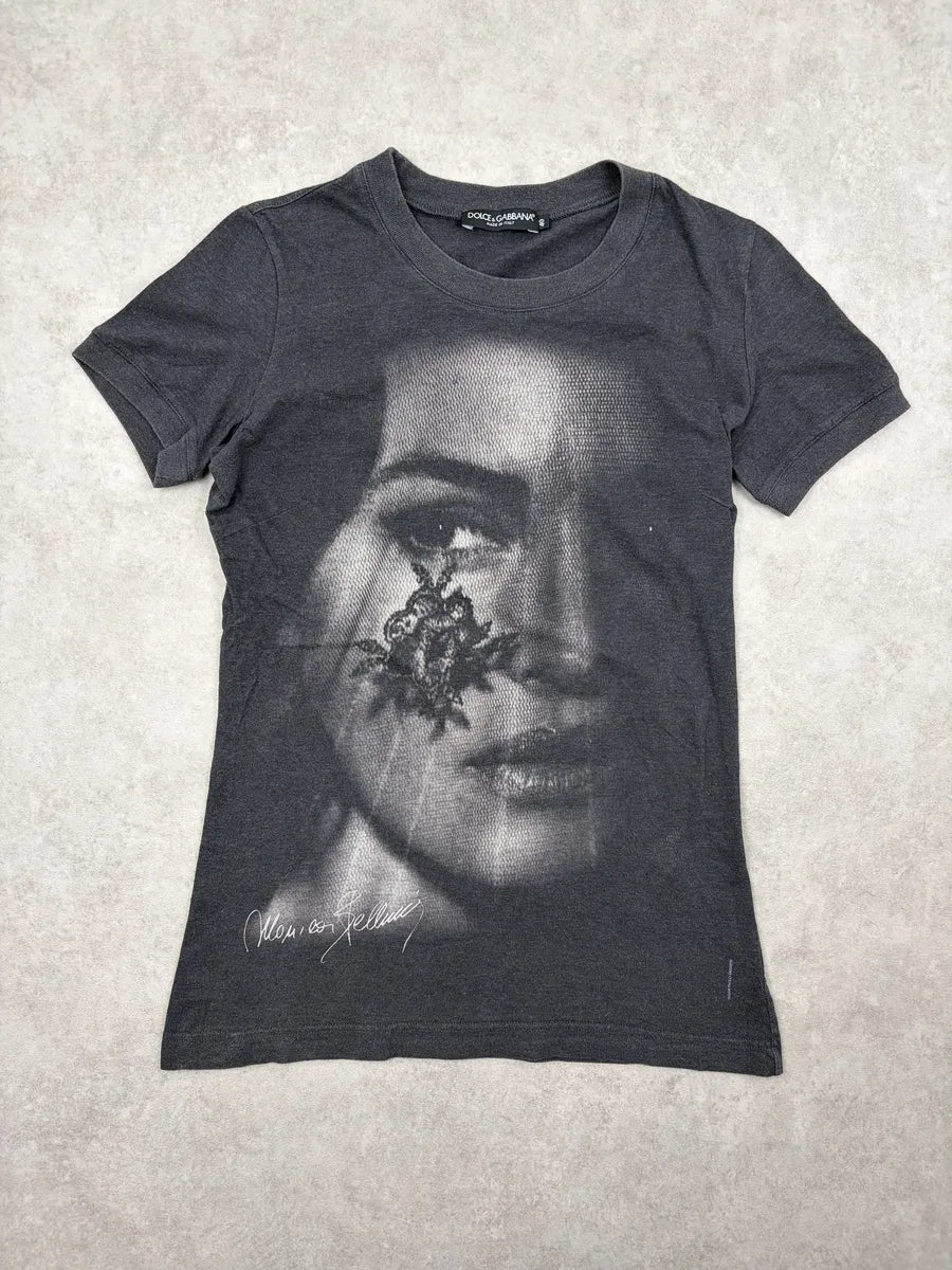 2000s Dolce & Gabbana Black Monica Bellucci Portrait T-Shirt sggDevT 0