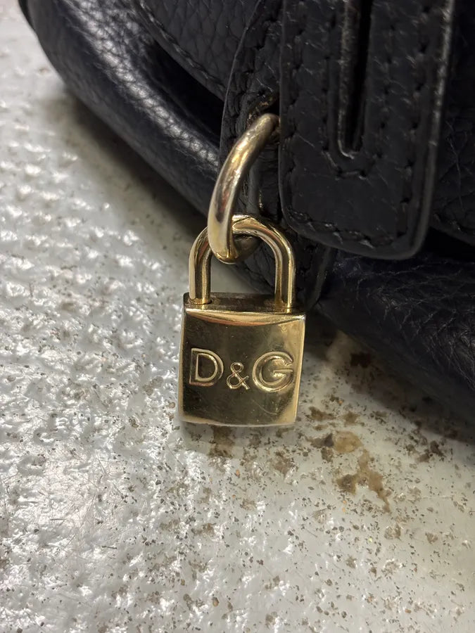 AW2010 Dolce & Gabbana Black Leather Multi Zip Lily Handle Bag yXCwOcM 10