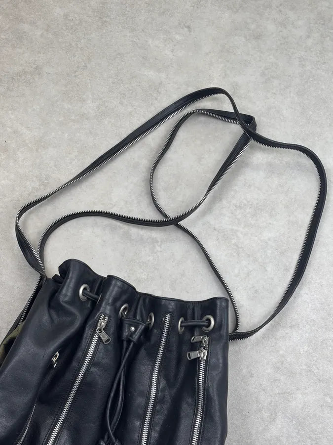 SS2003 Dolce & Gabbana Black Leather Multi-Zip Shoulder Bag dmTgaKS 10
