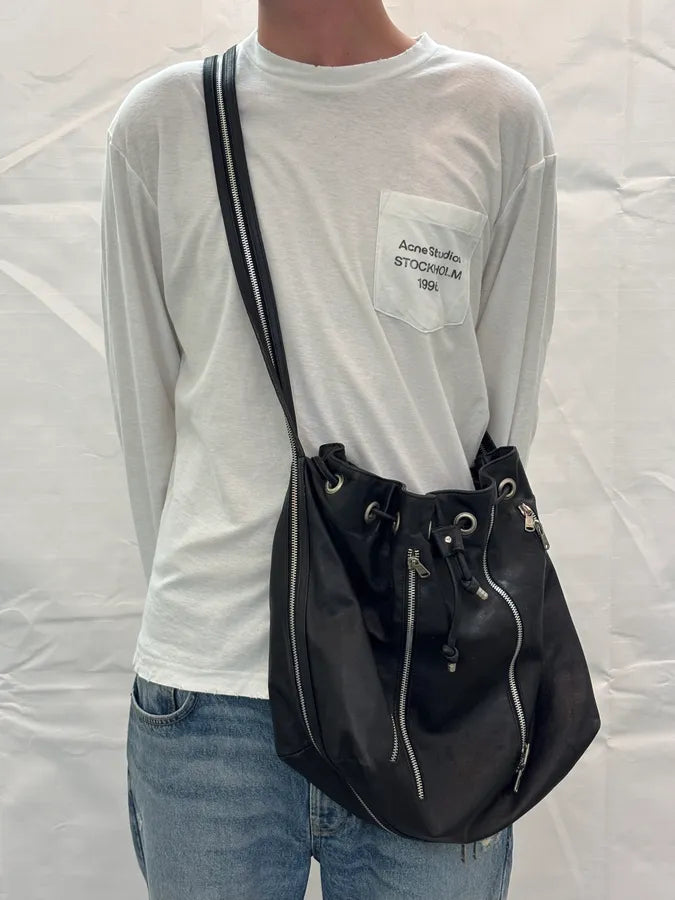 SS2003 Dolce & Gabbana Black Leather Multi-Zip Shoulder Bag dmTgaKS 1