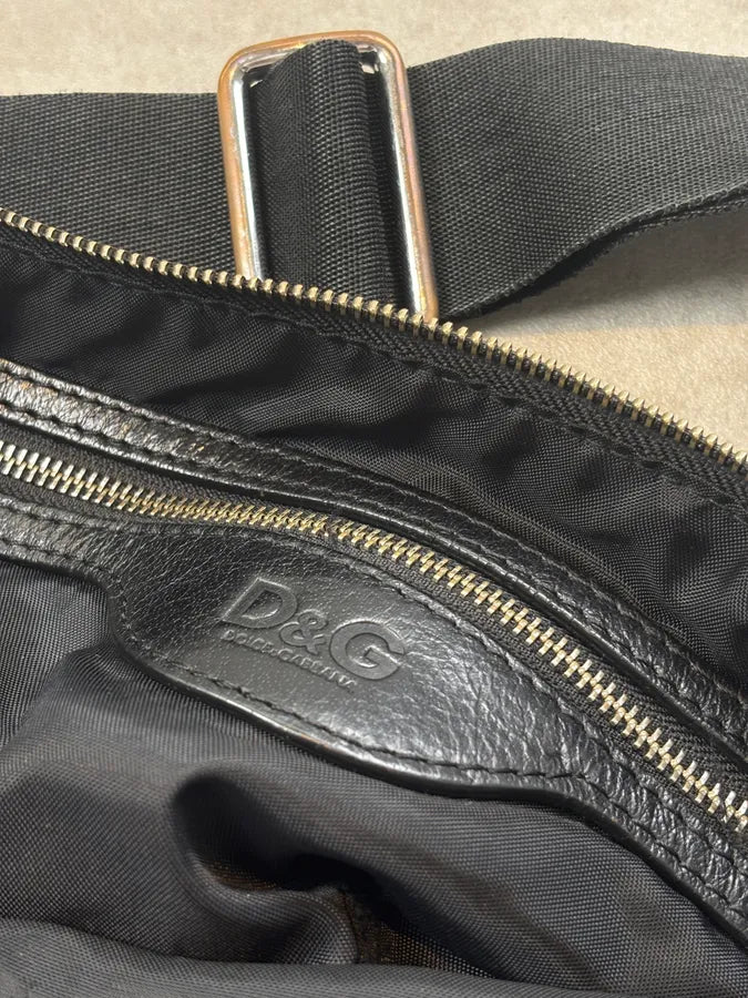 2000s Dolce & Gabbana Black Nylon Multi-Pocket Shoulder Bag UoRrrvs 10