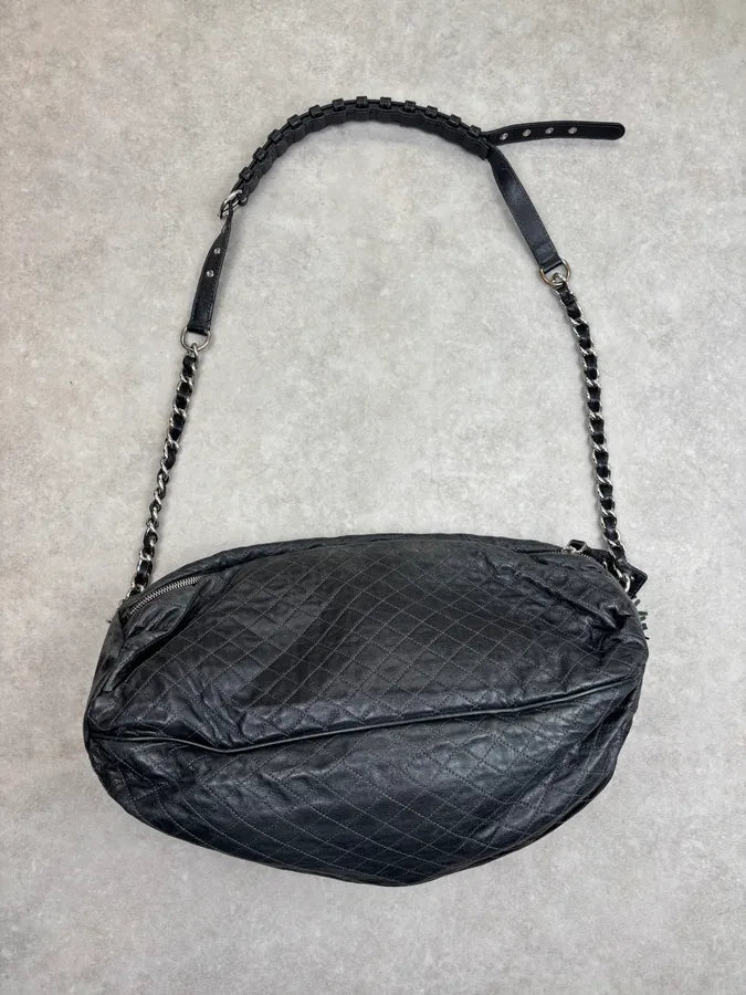 2000s Dolce & Gabbana Black Leather Quilted Shoulder Bag YmwSFgN 9