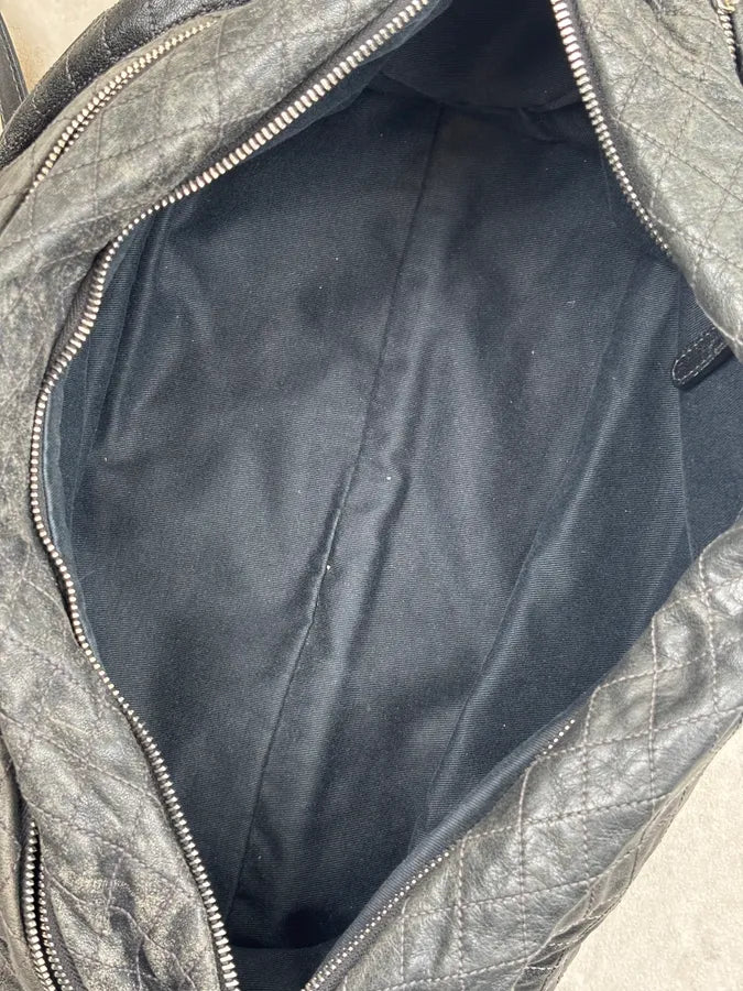 2000s Dolce & Gabbana Black Leather Quilted Shoulder Bag YmwSFgN 12