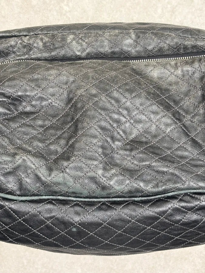 2000s Dolce & Gabbana Black Leather Quilted Shoulder Bag YmwSFgN 4