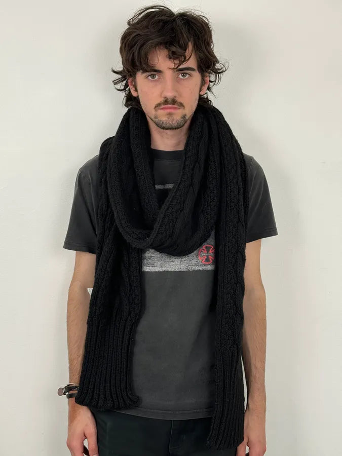 AW2006 Dolce & Gabbana Black Wool Cable Knit Scarf JVJleEd 0