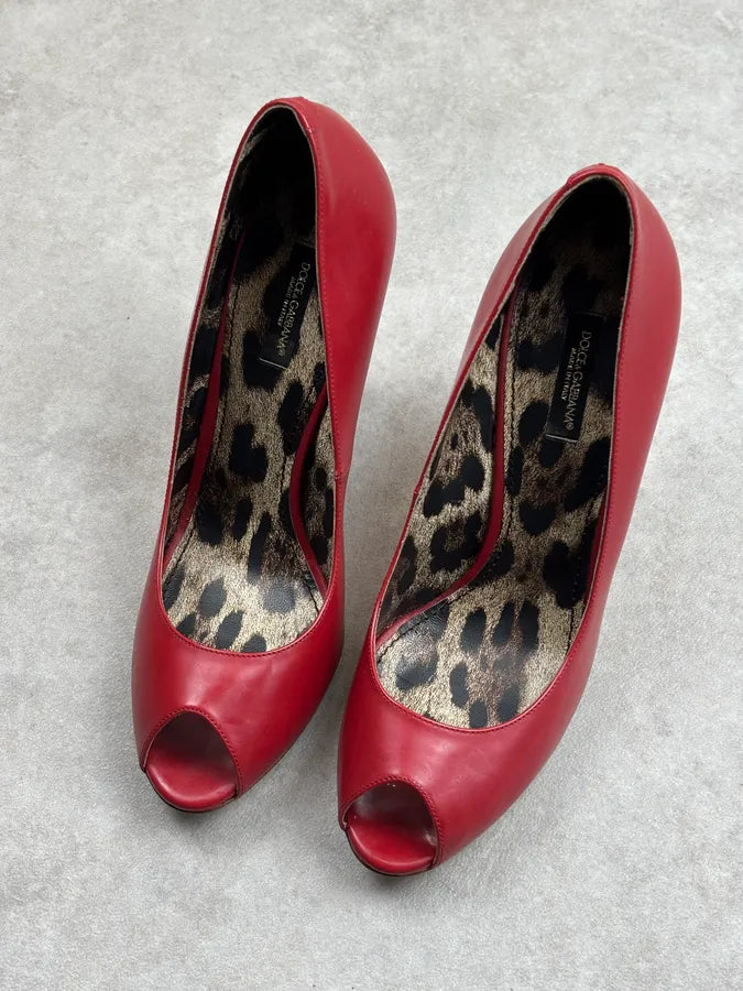 2010s Dolce & Gabbana Bordeaux Leather Peep-Toe Heels iOVHPYm 6
