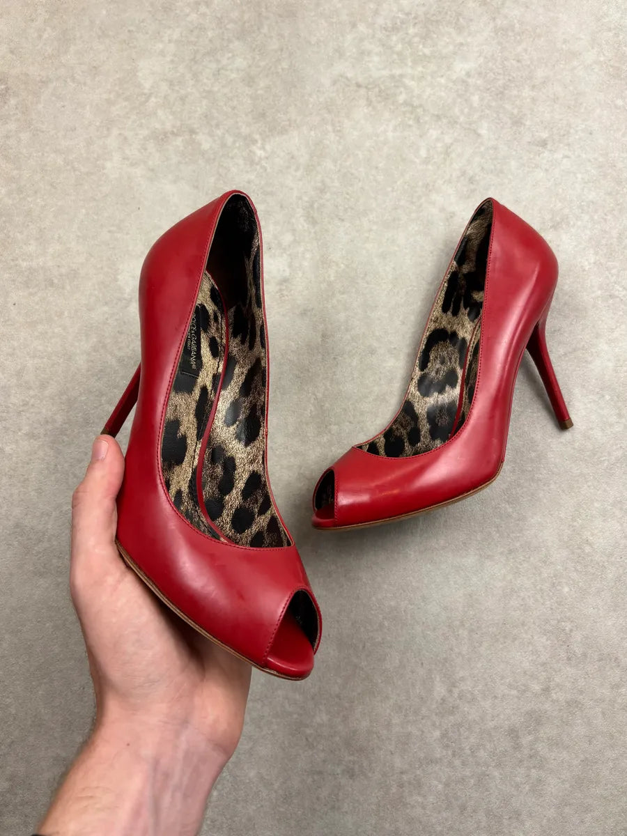 2010s Dolce & Gabbana Bordeaux Leather Peep-Toe Heels iOVHPYm 0