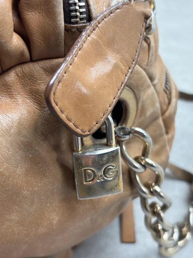 SS2010 Dolce & Gabbana Brown Leather Zip Bowling Shoulder Bag oMsiYeK 7