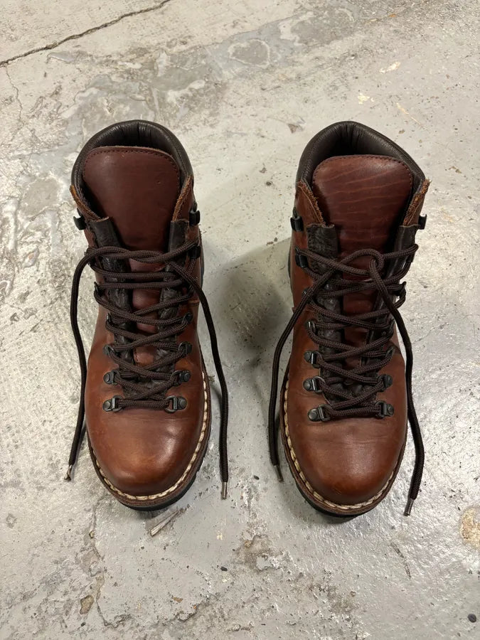 AW2004 Dolce & Gabbana Brown Leather Hiking Lace-Up Boots AKyBtKm 1