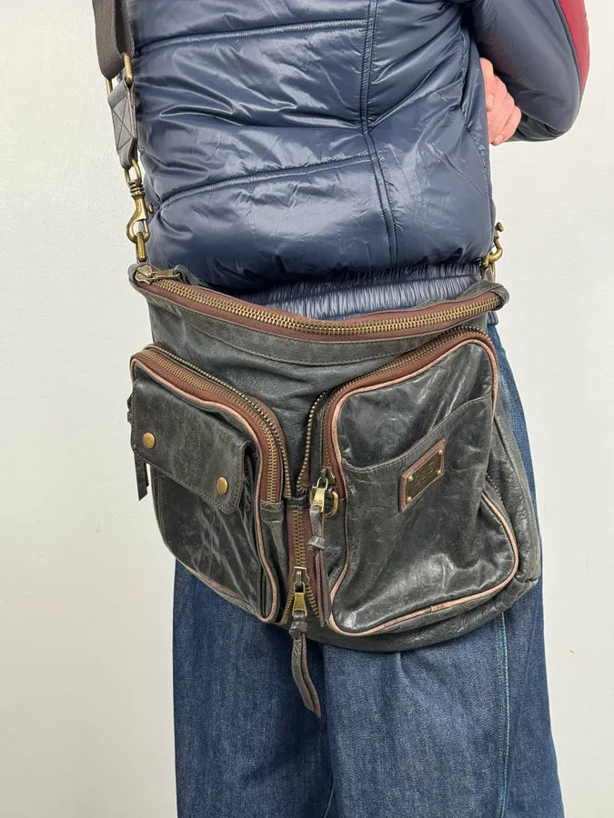 Dolce & Gabbana Faded Black Leather Messenger Bag yKdHGLb 2