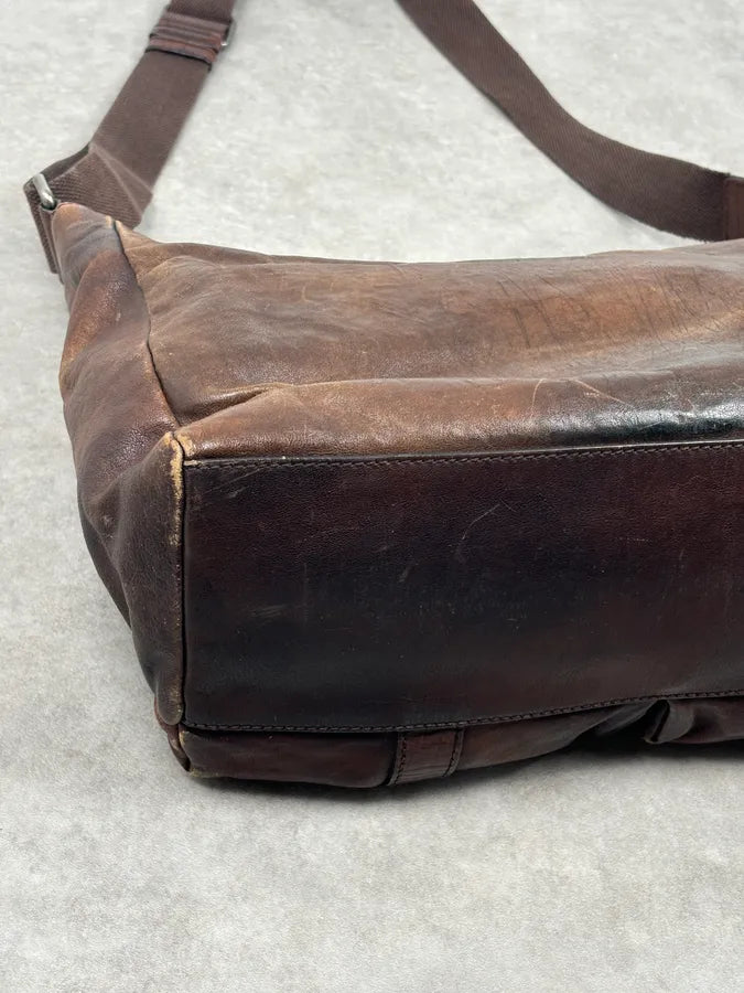 AW2008 Dolce & Gabbana Brown Leather Vintage Messenger Bag tuhAESY 7
