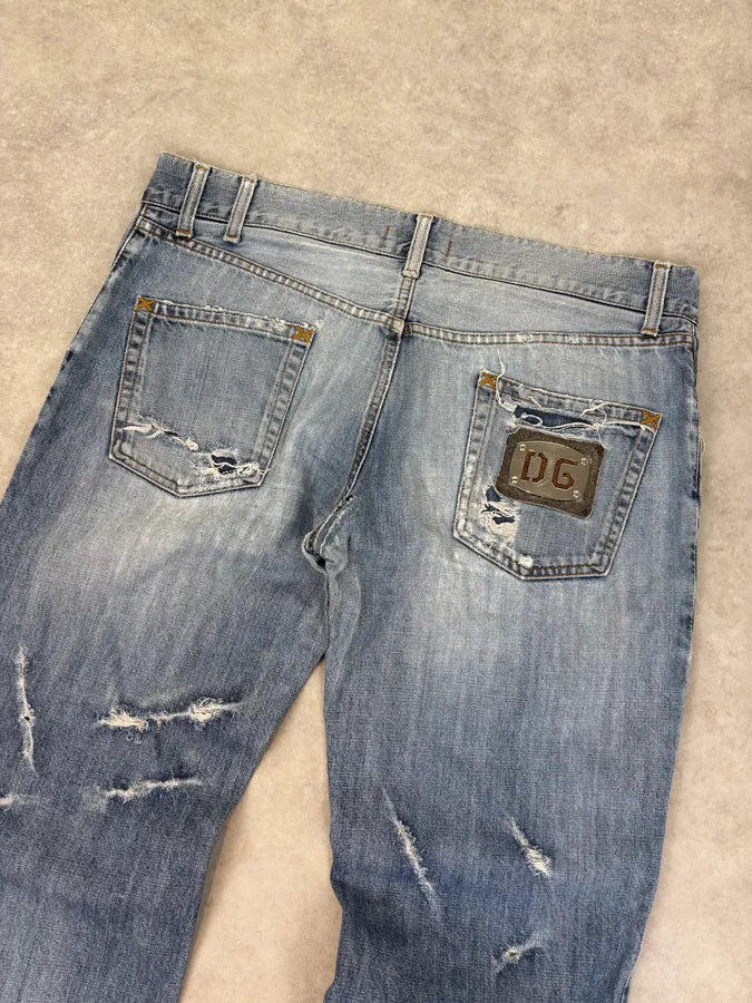2000s Dolce & Gabbana Distressed Light Wash Blue Jeans dFBgKNP 6