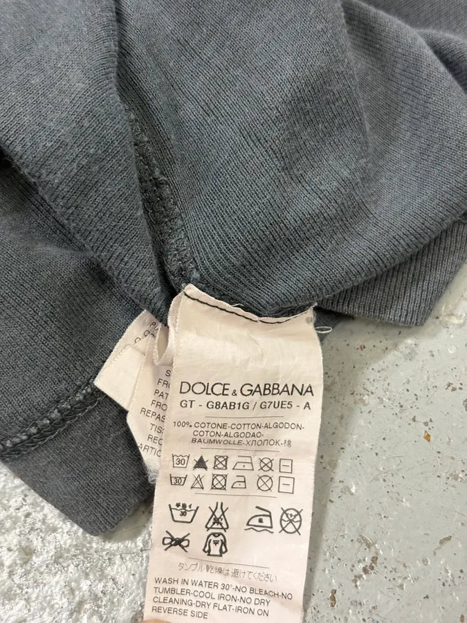 2000s Dolce & Gabbana Grey Sicilia Crest Graphic T-Shirt asHVUgK 9