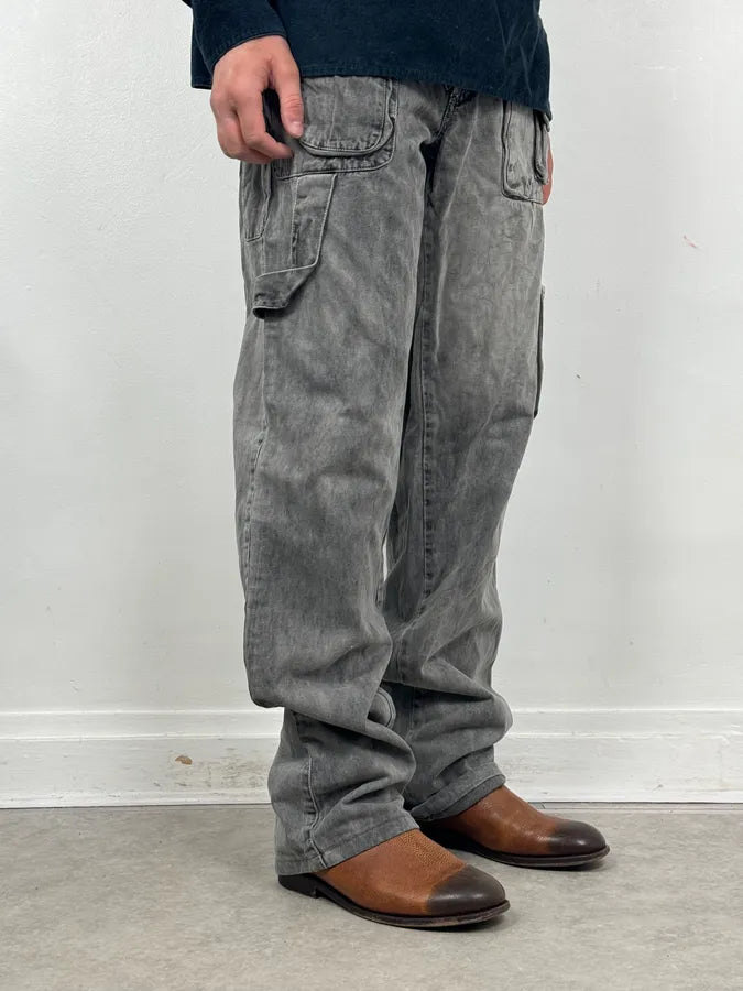 AW2003 Dolce & Gabbana Grey Multi-Pocket Eroded Cargo Pants RyYFetP 2