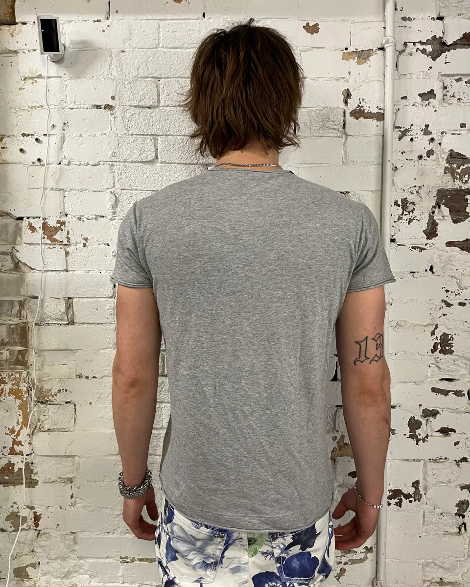 Dolce & Gabbana Grey V-Neck T-Shirt CszPsGj 1