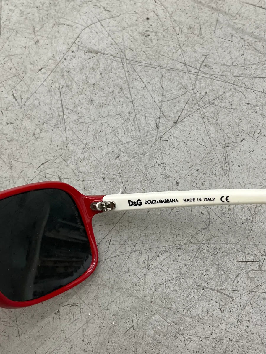 Dolce & Gabbana Red & White Rectangular Sunglasses oOcWhNd 12