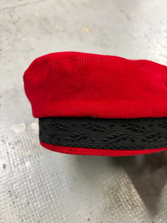 2000s Dolce & Gabbana Red Corduroy Rope Trim Hat NWQvEvs 6