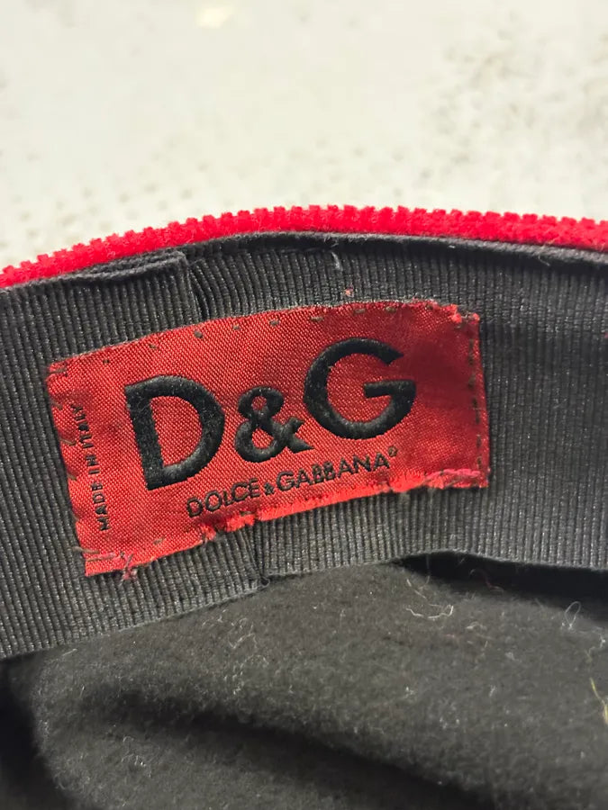 2000s Dolce & Gabbana Red Corduroy Rope Trim Hat NWQvEvs 9