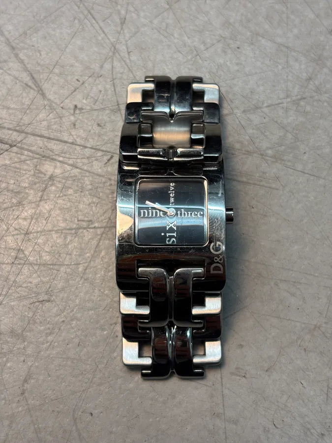Dolce & Gabbana Silver Metal Black Dial Watch HTUDVsO 3