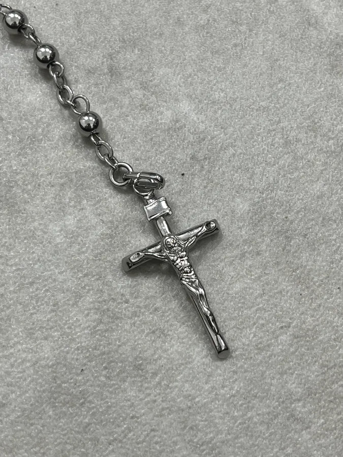 SS2015 Dolce & Gabbana Silver Metal Rosary Crucifix Necklace AGImZTd 4