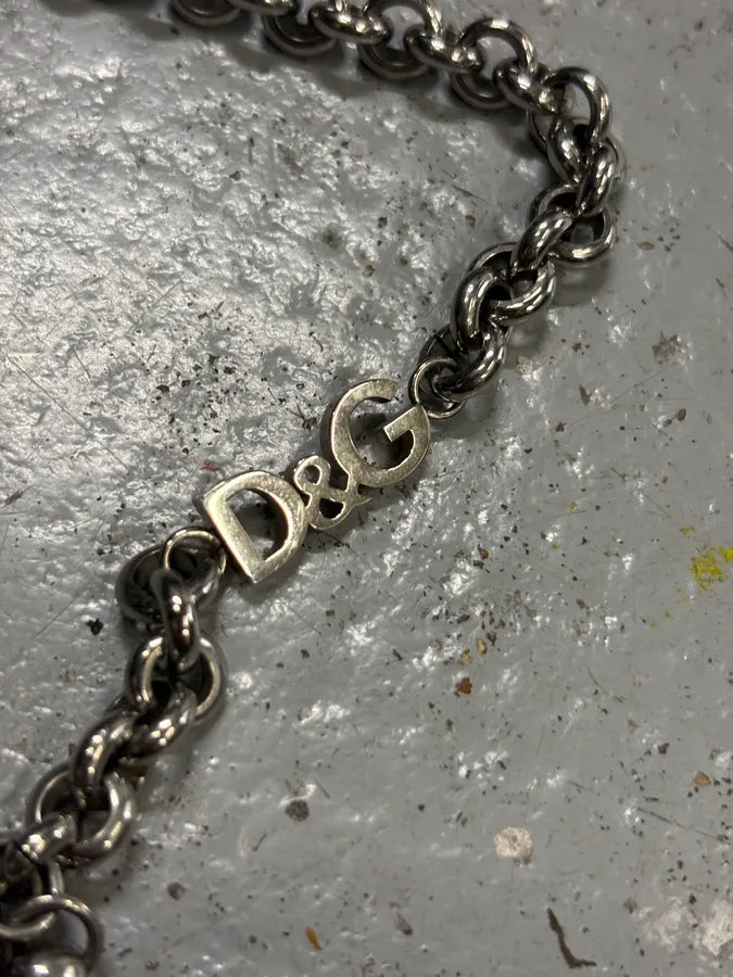 2000s Dolce & Gabbana Silver Grey Metal Spike Teeth Pendant Necklace BkXkshw 3