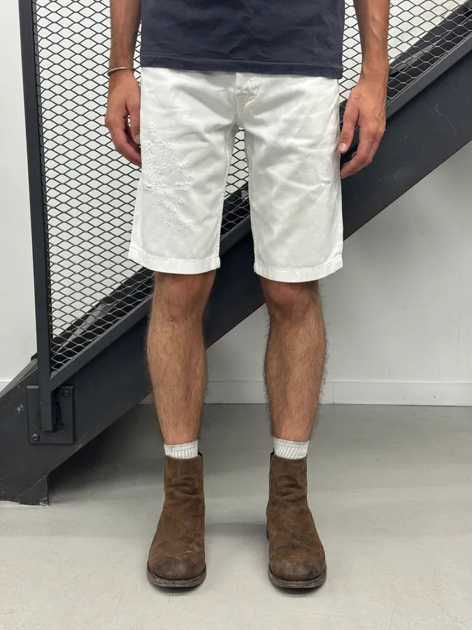 SS2003 Dolce & Gabbana White Distressed Shorts YCCTtkD 0
