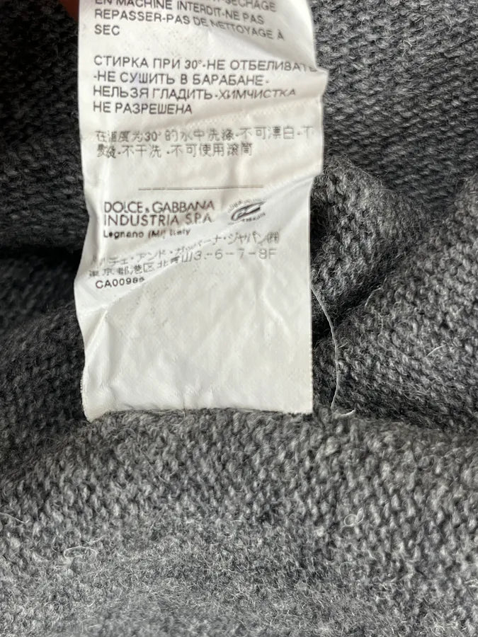 2010s Dolce & Gabbana Grey Minimalist Sweater eMCPqkn 10