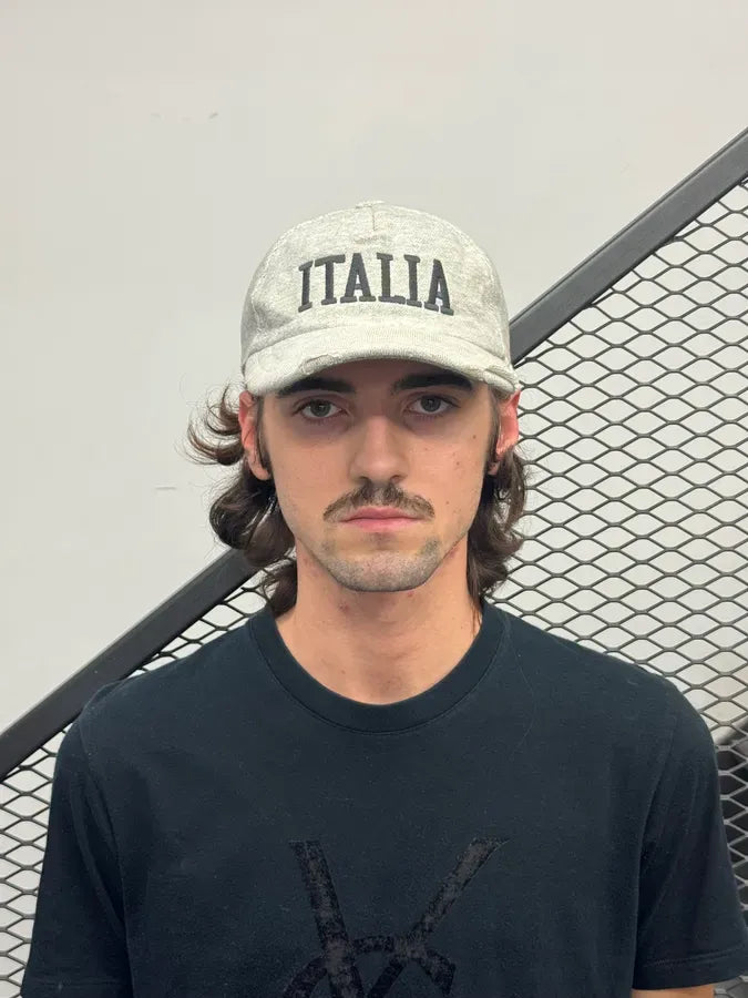 Dolce & Gabbana Grey Distressed Italia Logo Cap xrQQoFa 1