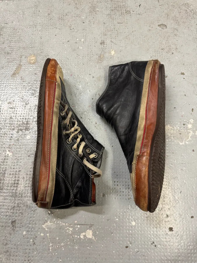 Dries Van Noten Asymmetrical Laced Leather Shoes ncEjIFB 1