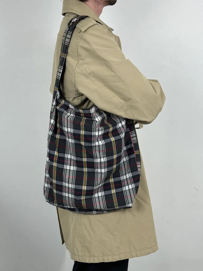 Dries Van Noten Black Cargo Utility Shoulder Bag VbMlZUW 2