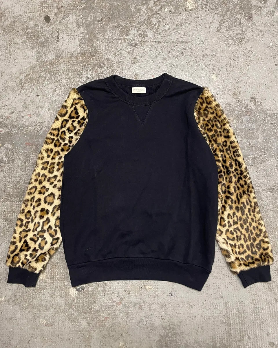 Dries Van Noten Black Sweater With Leopard Print Fur Effect Arms XRXDvgr 0