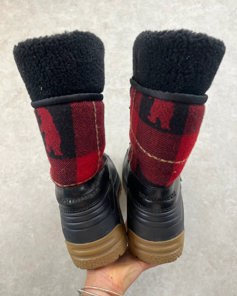 Dsquared2 Black & Red Tartan Snow Boots NrbBLIO 6