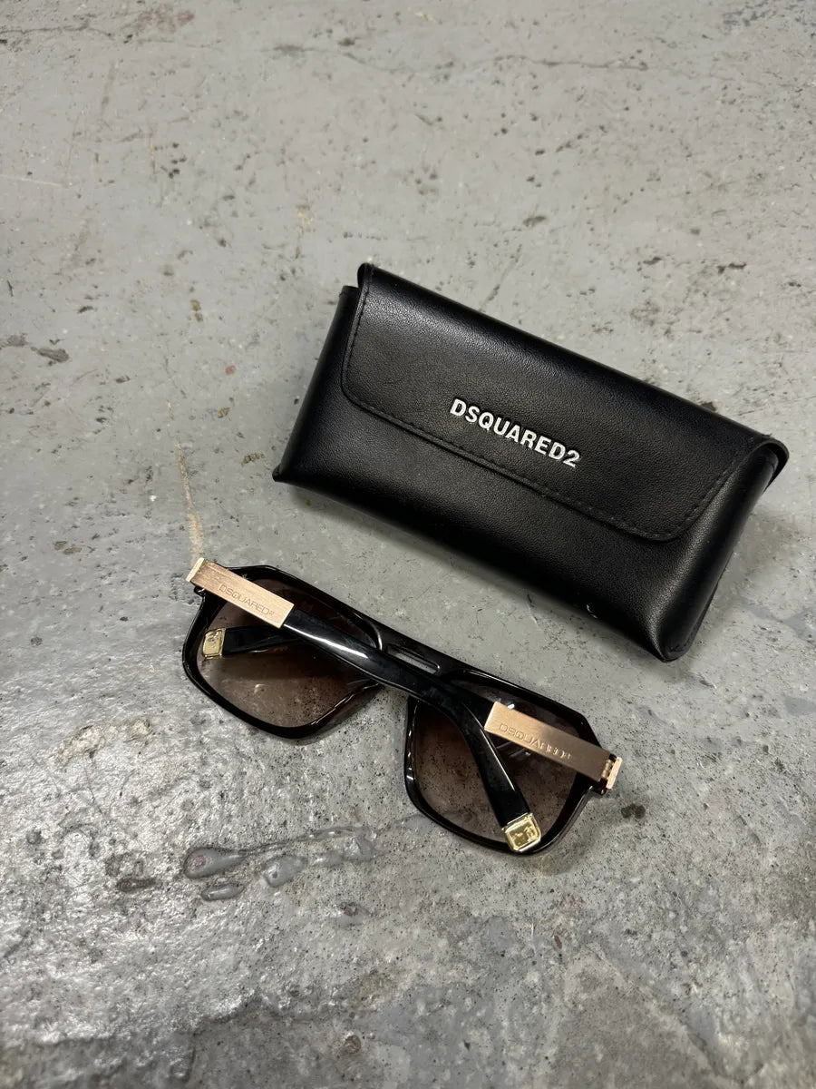 DSquared2 Black Aviator Sunglasses bLstSpo 1