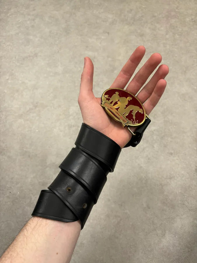 2000s Dsquared2 Silouhette Bordeaux Buckle Black Leather Belt  vZMcUQK 1