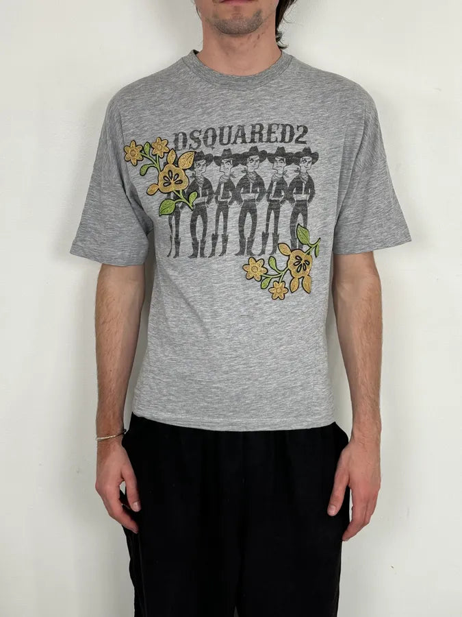 AW2018 Dsquared2 Grey Cowboys Floral Embroidered T-Shirt Evhelpa 1